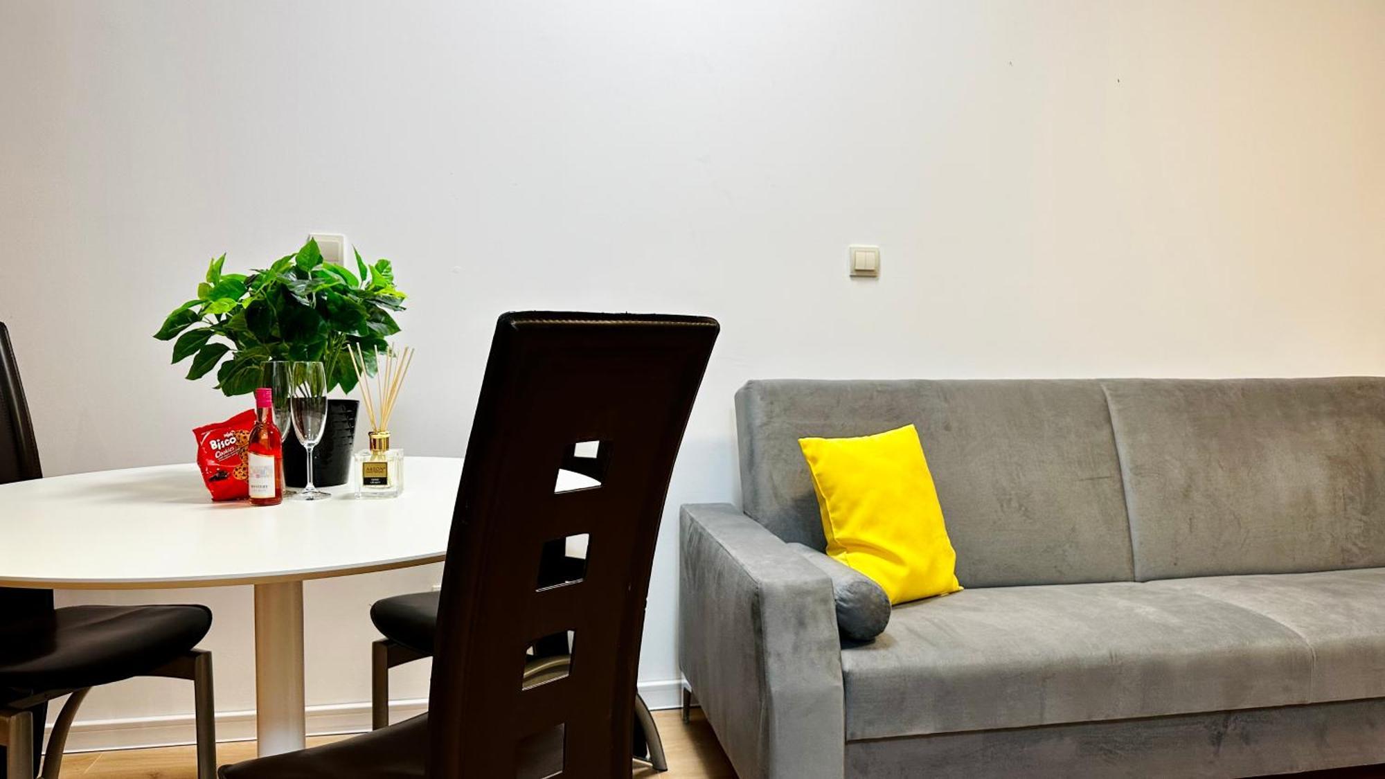 Apartment Garden Of Eden Modern - Apartello,com