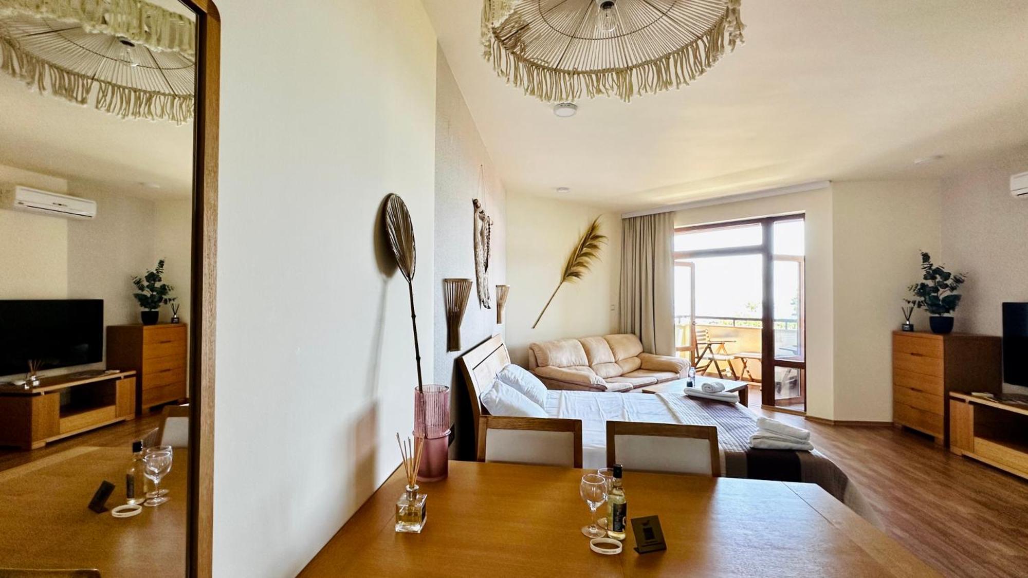 Garden Of Eden Modern - Apartello,com Apartment *